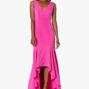 VINCE CAMUTO SLEEVELESS GOWN